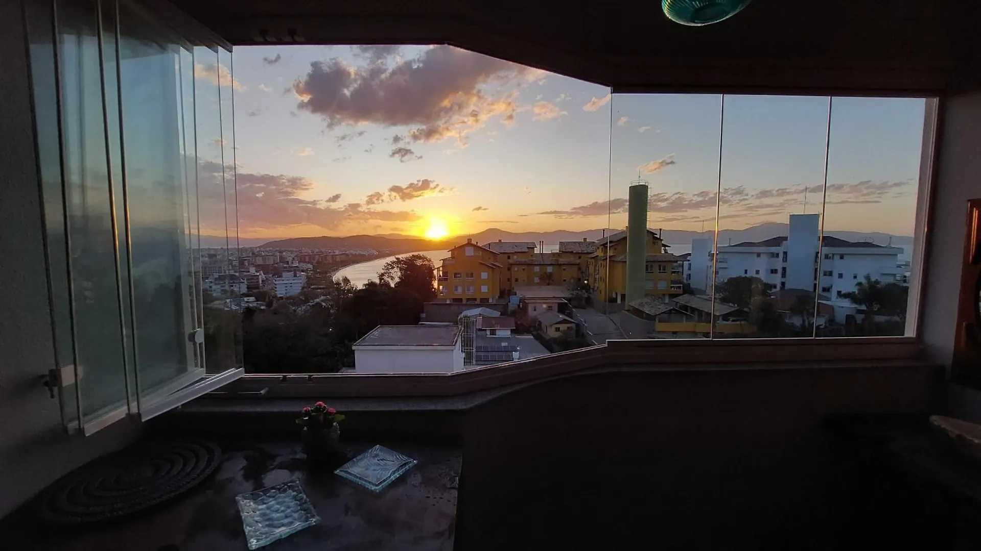 Jurere Cobertura 400M Do Mar Vista Linda Apartment Florianopolis